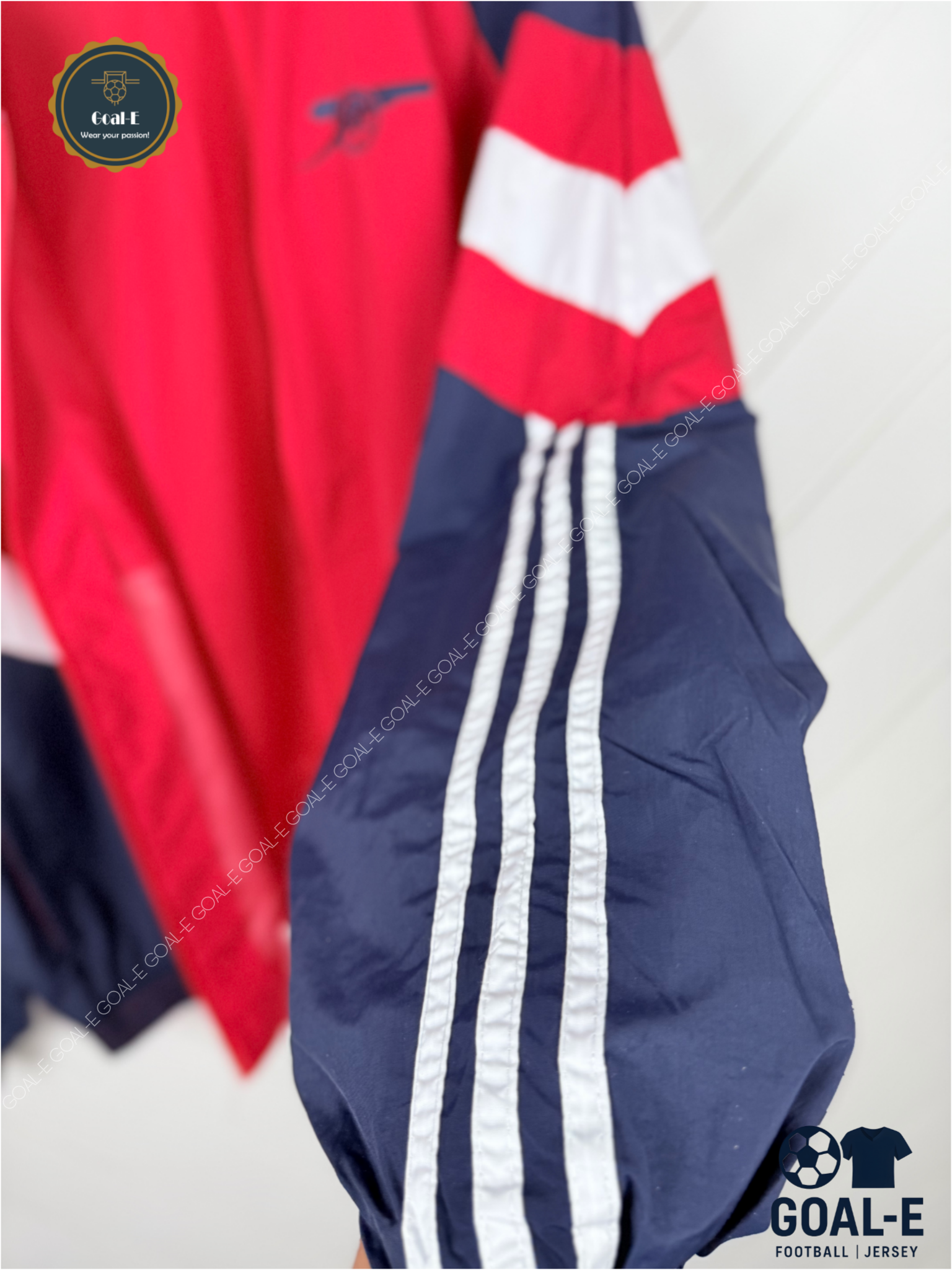 Arsenal 24-25 Training Windbreaker - Image 8