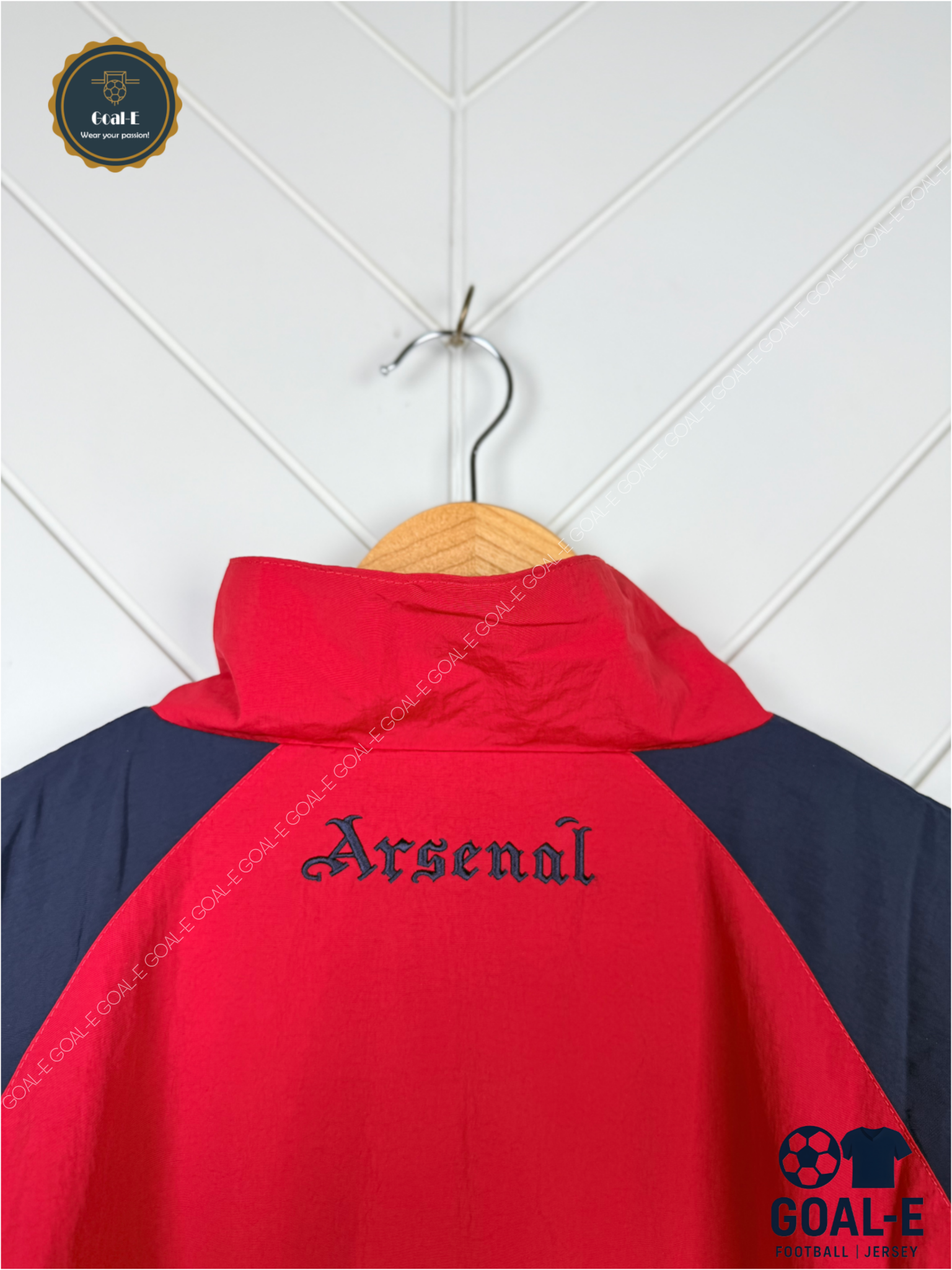 Arsenal 24-25 Training Windbreaker - Image 11
