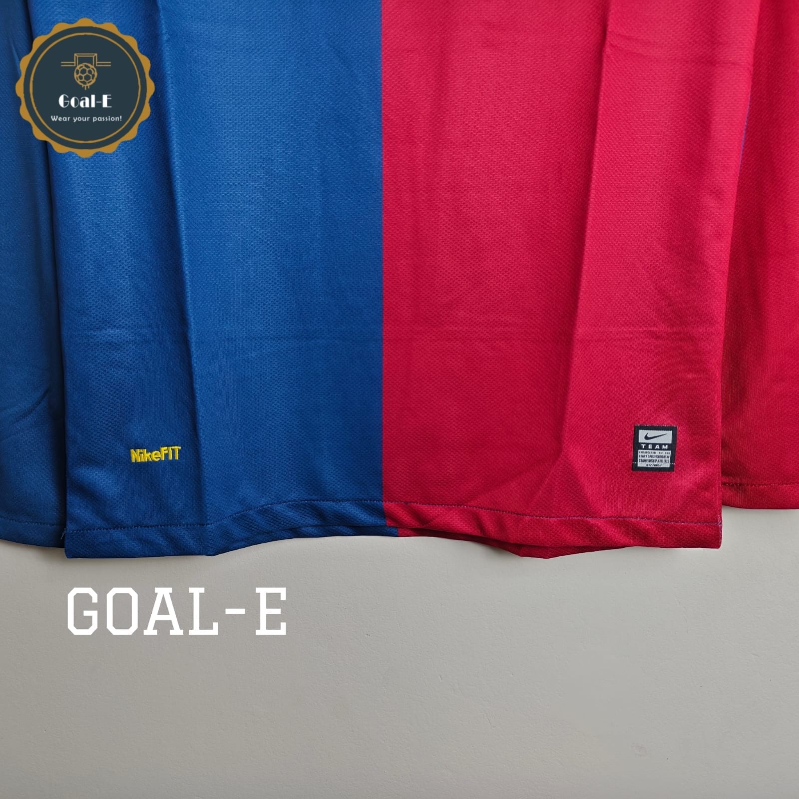 Barcelona 08/09 Home Kit (Full Sleeves) - Image 4