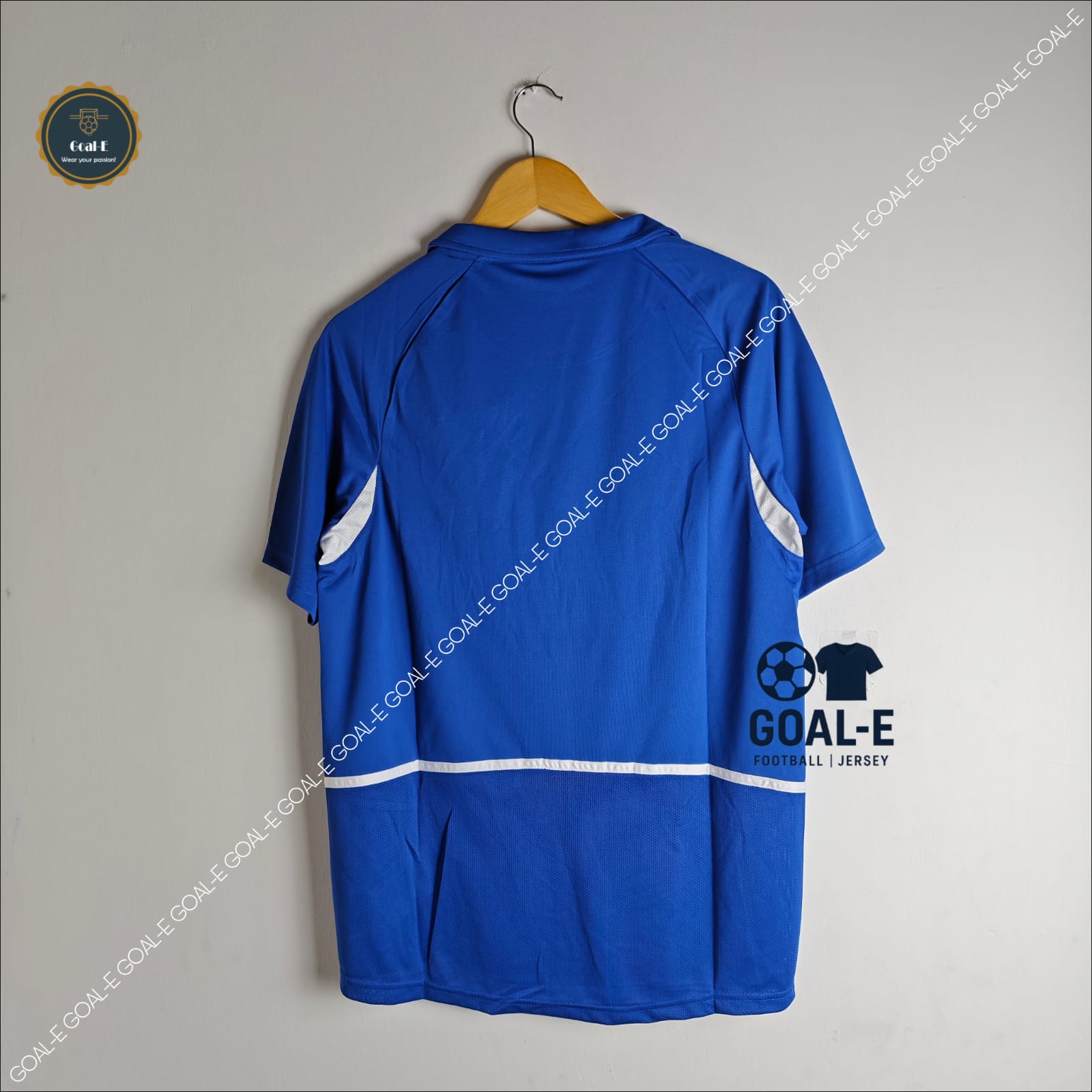 Brazil 2002 Away Kit - Image 3