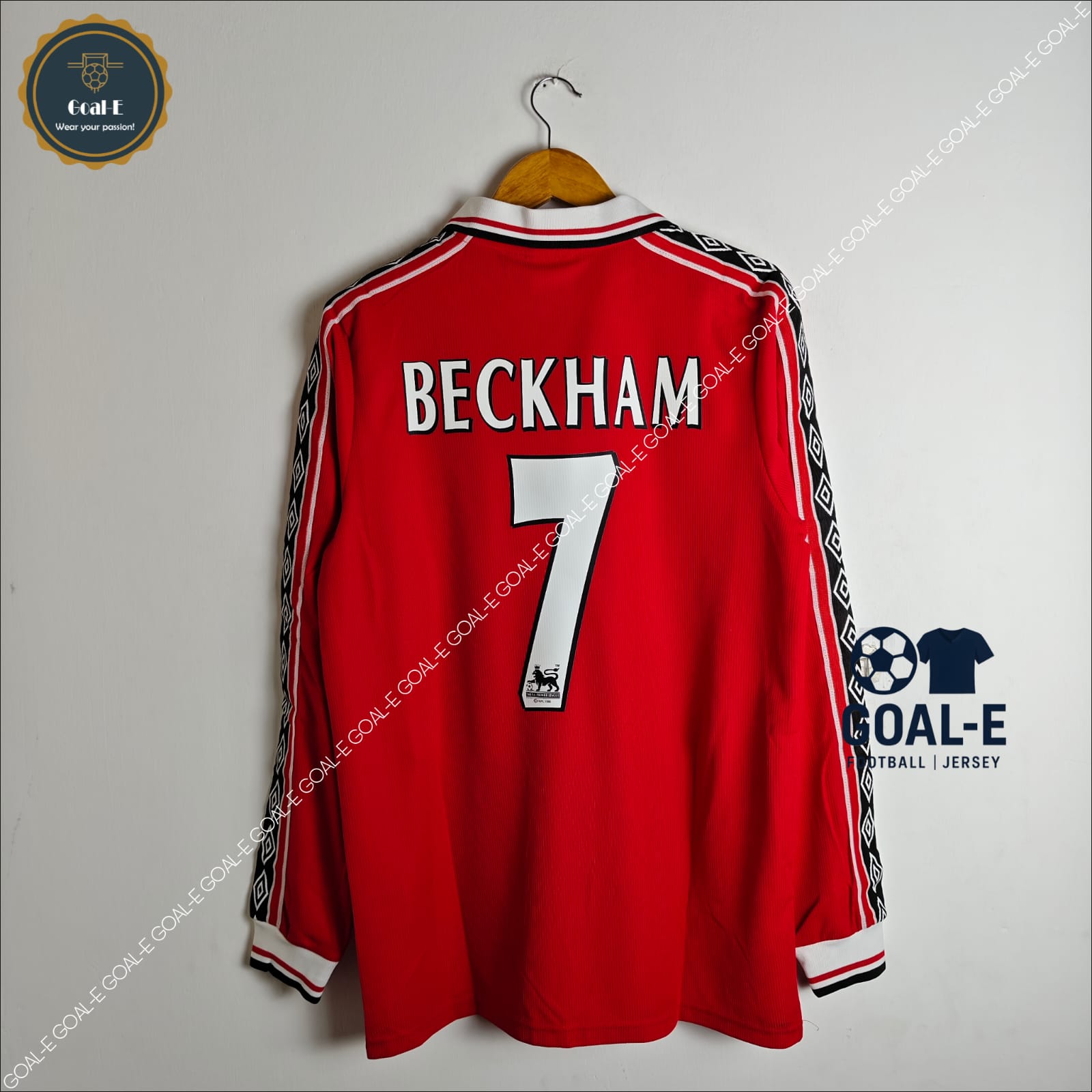 Manchester United 98 Home Kit (Full Sleeves) - Image 3
