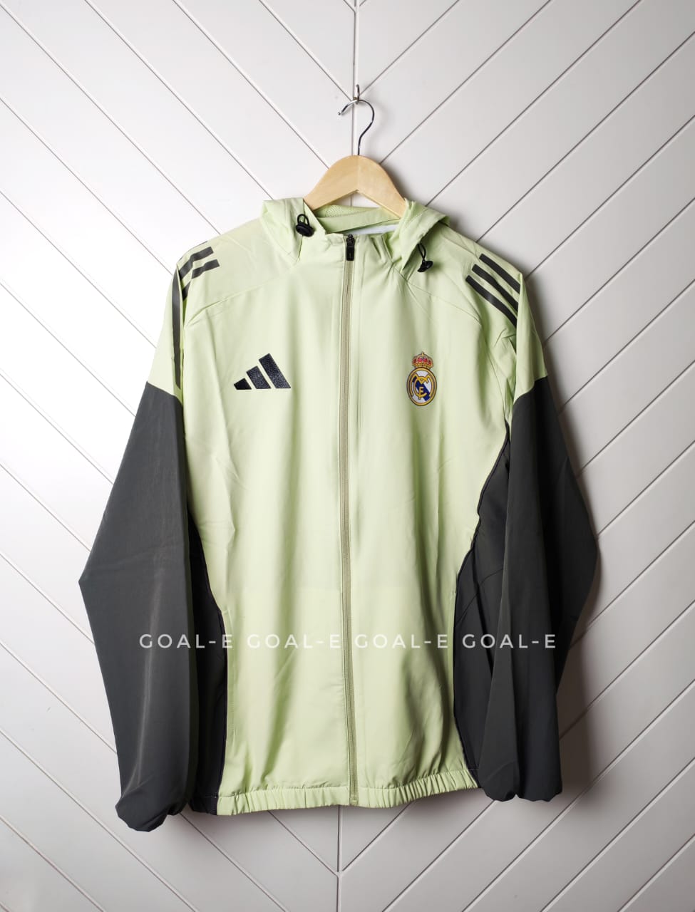 Real Madird Pre-Match Hoodie