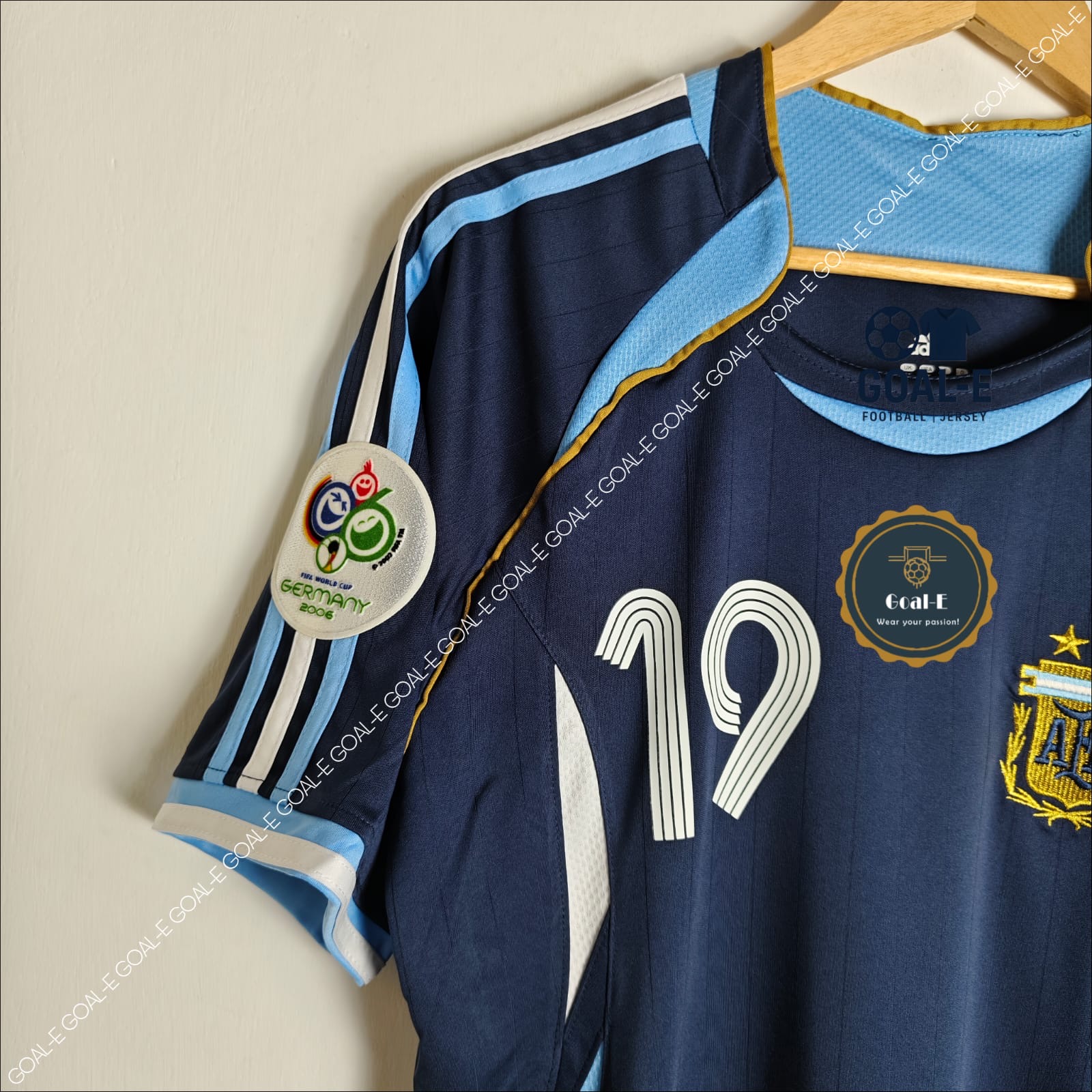Argentina 06/07 Away Kit - Image 2