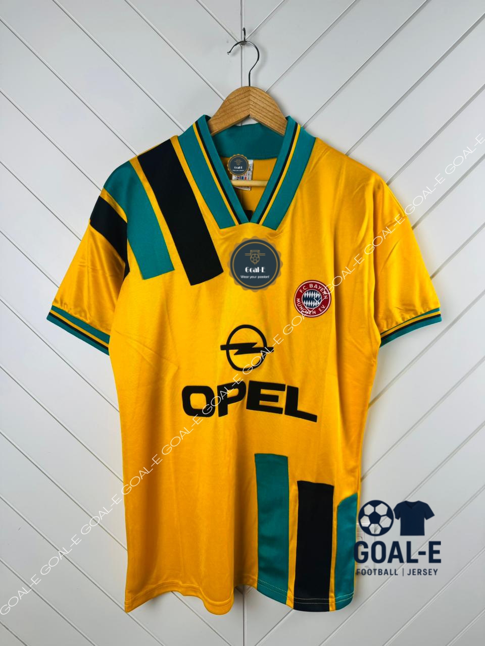 Bayern Munich 1994/95 Away Kit