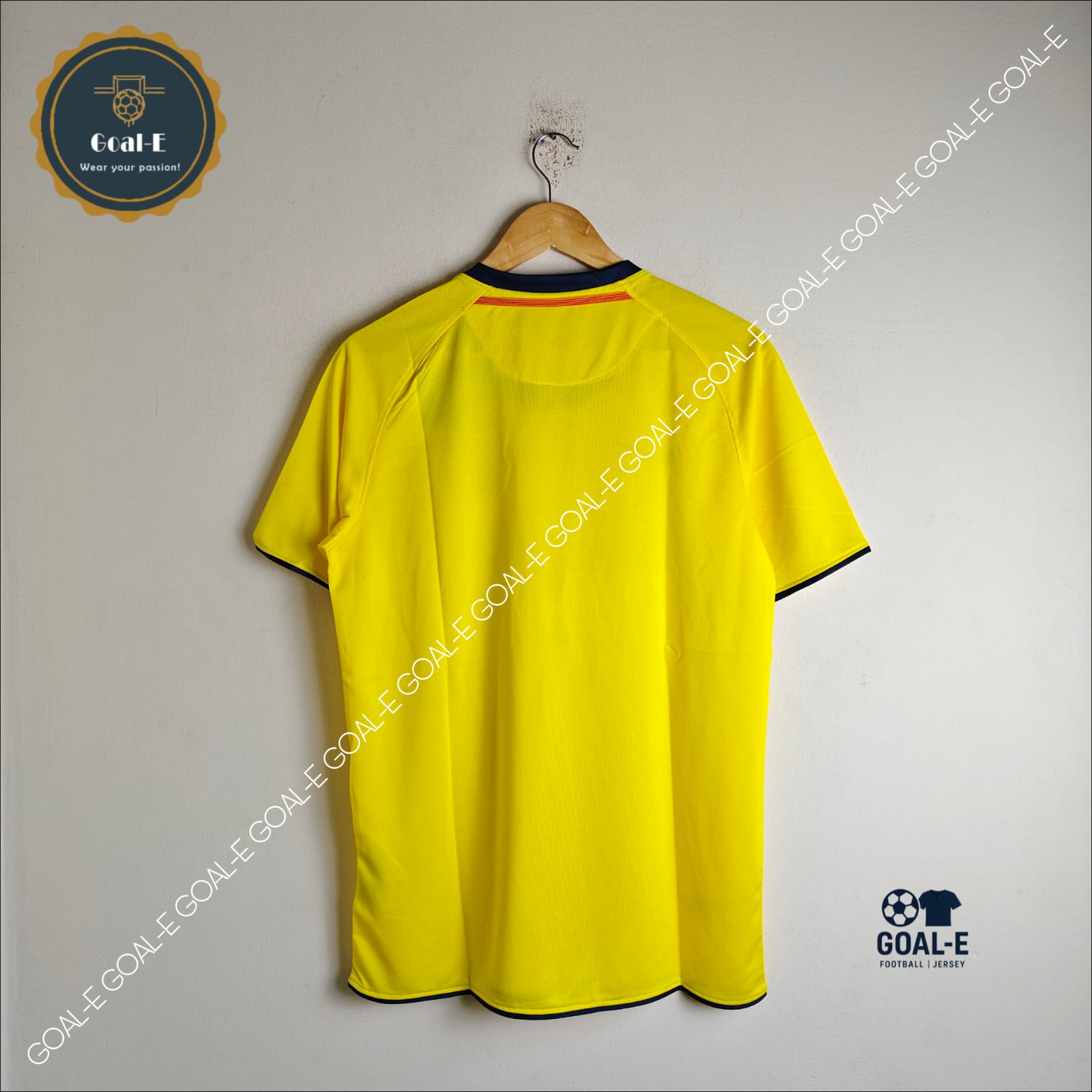 Barcelona 2008/09 Away Kit - Image 2