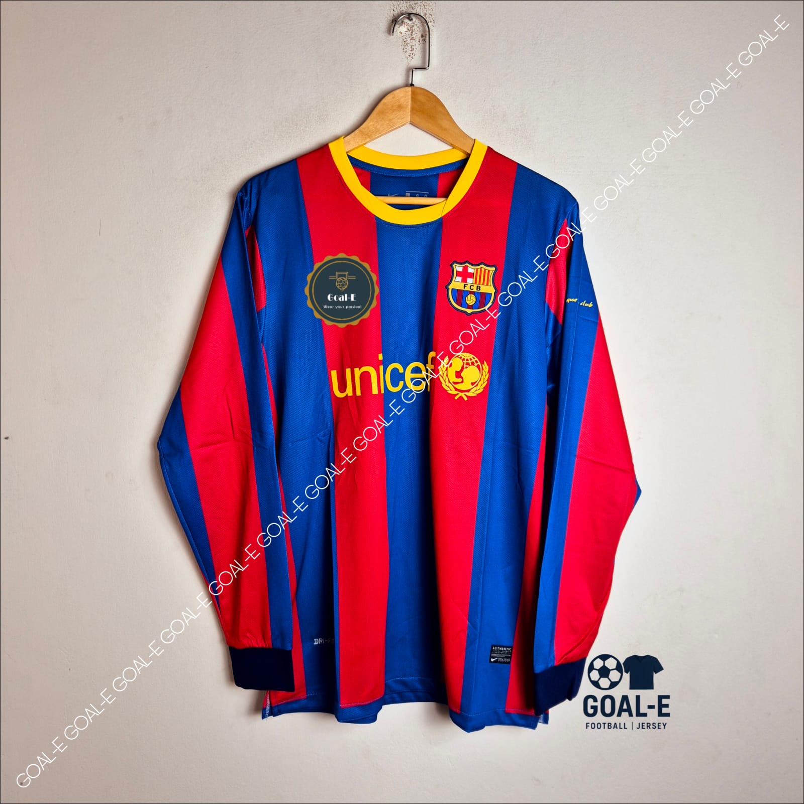 Barcelona 2010/11 Home Kit (Full Sleeves)