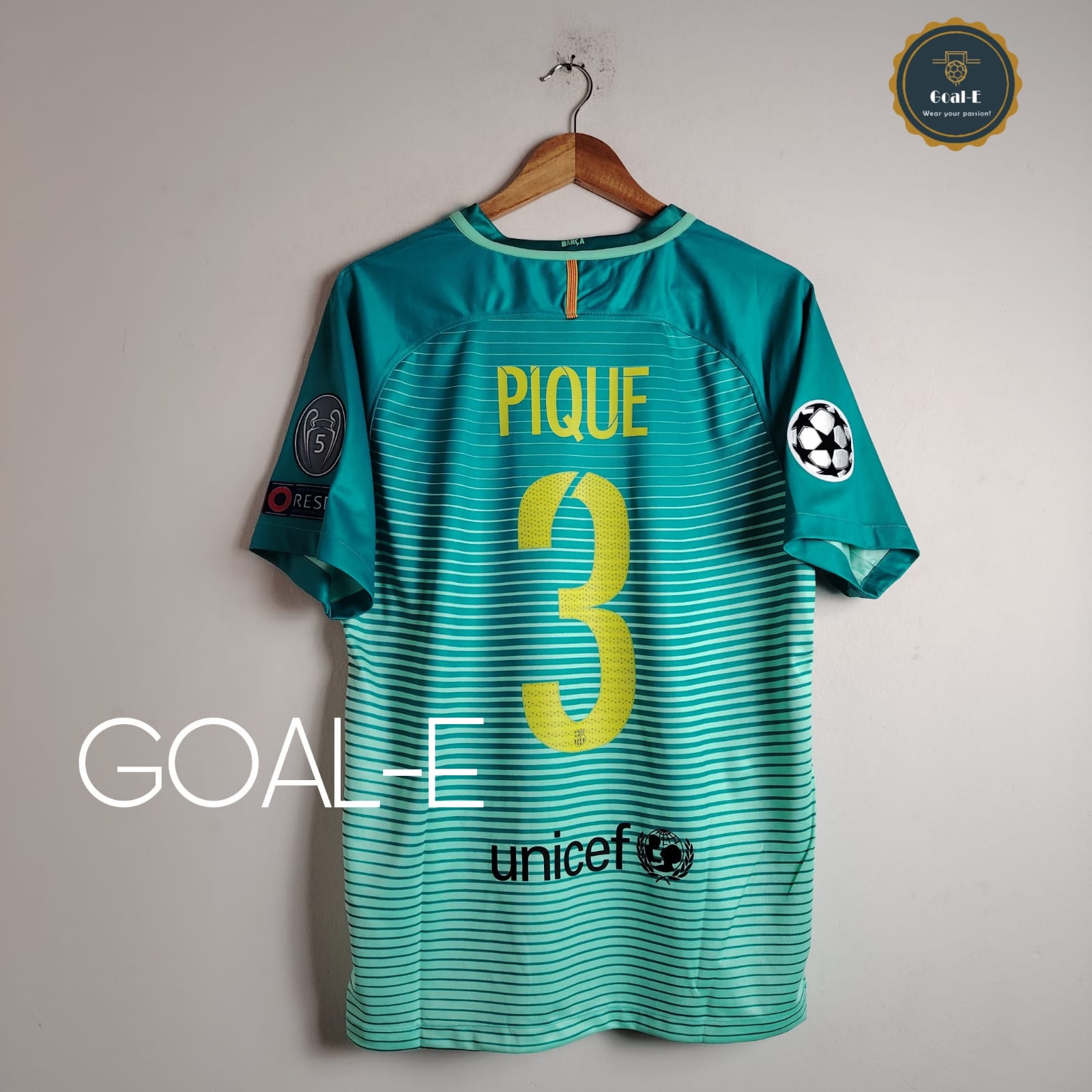 Barcelona 2016/17 Third Kit - Image 5