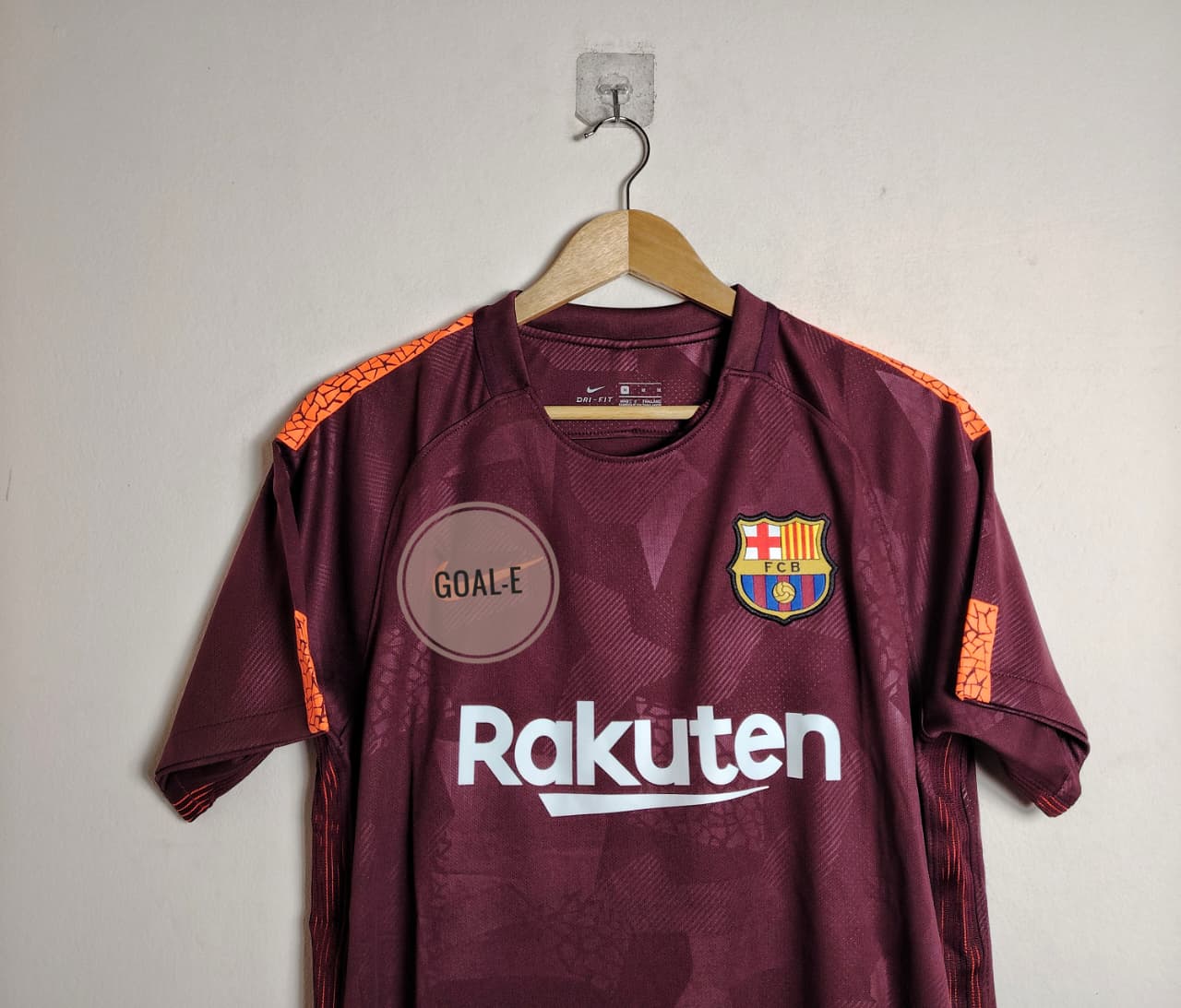 Barcelona 2017/18 Third Kit - Image 2