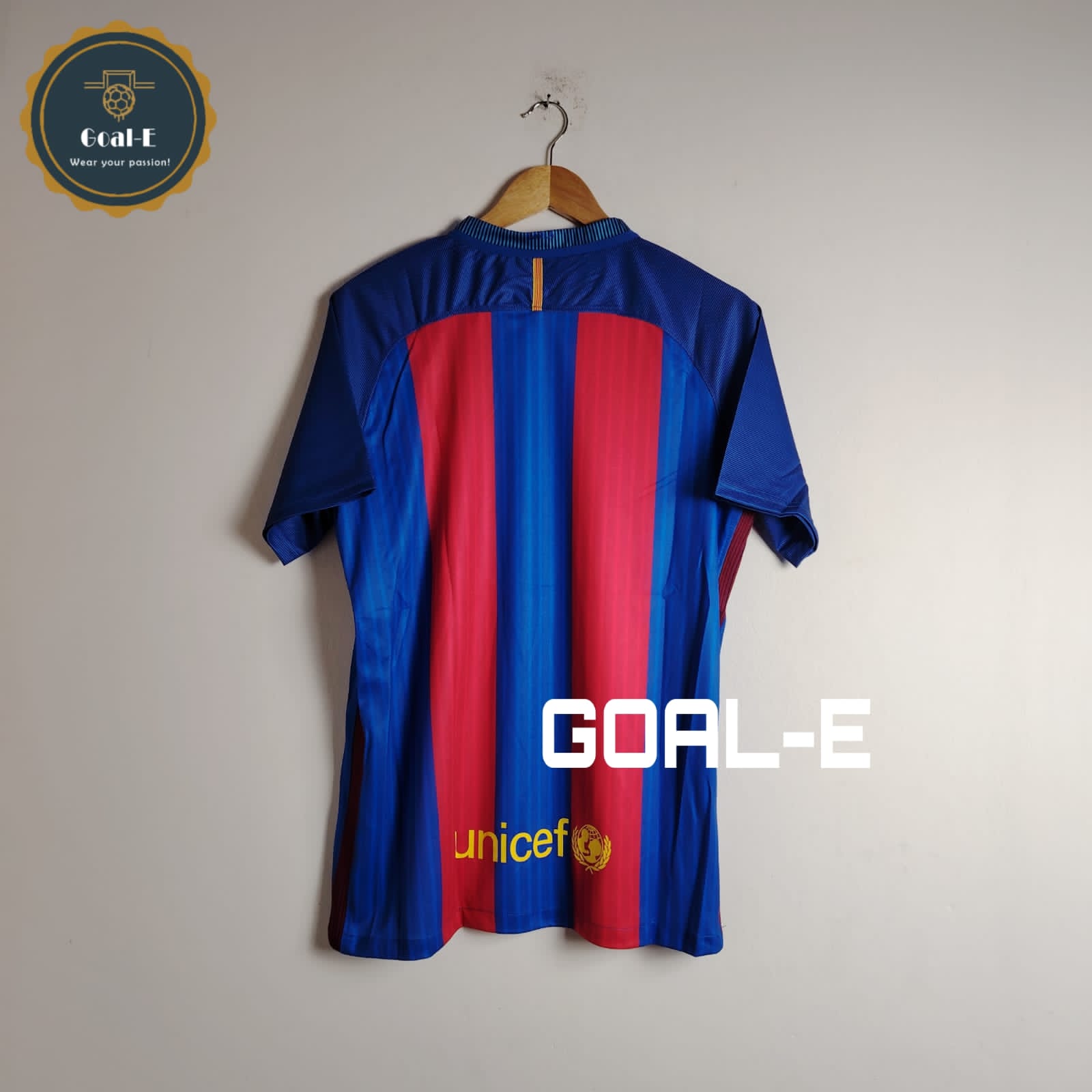 Barcelona 2016/17 Home Kit - Image 4