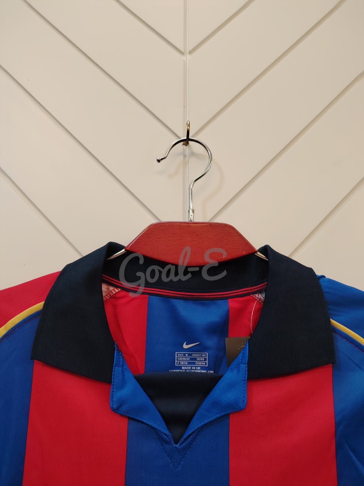 Barcelona 2001/02 Home Kit - Image 3