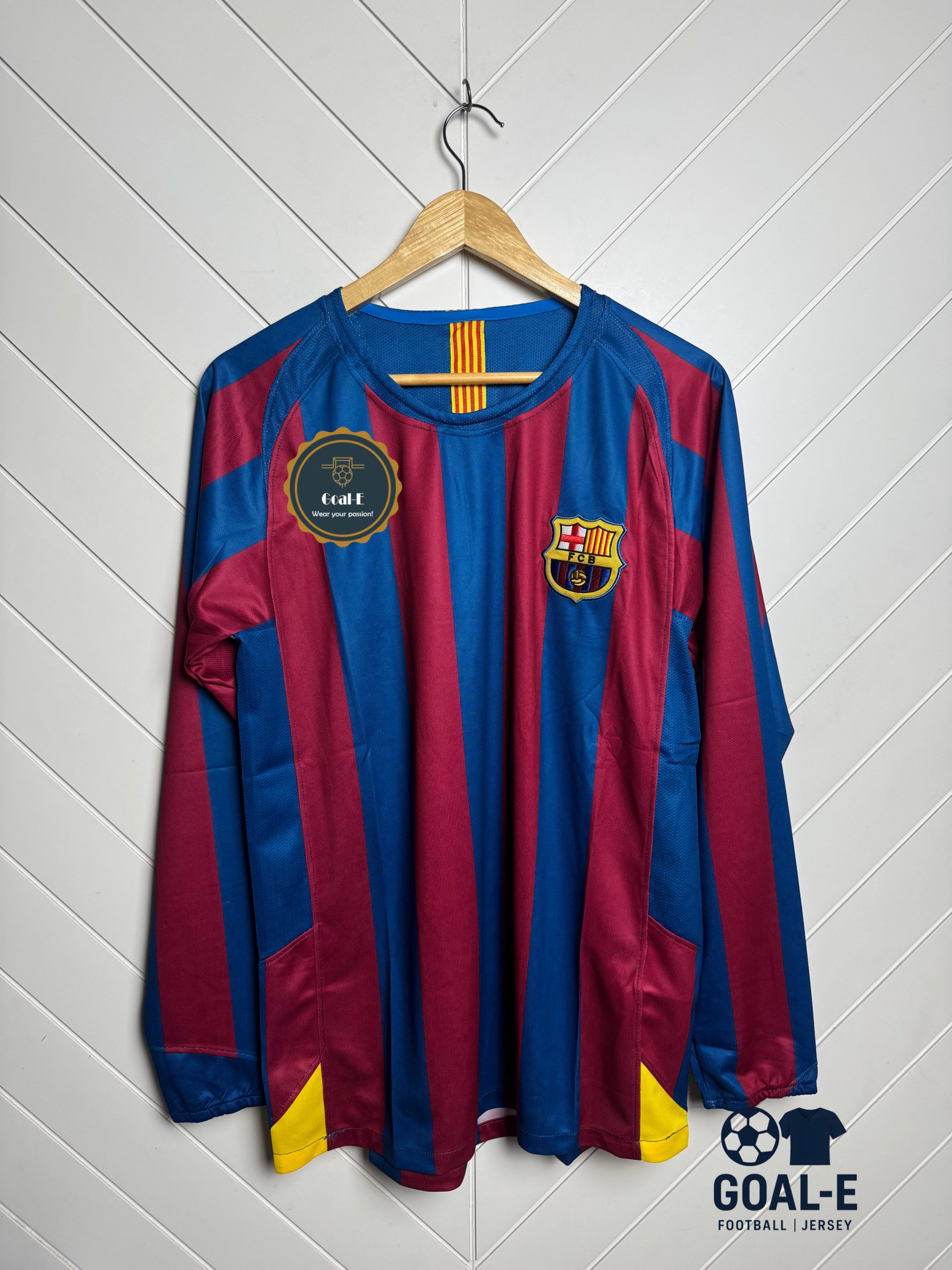 Barcelona 05/06 Home Kit Full Sleeves