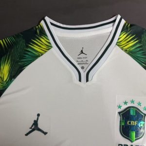 Alternative view of Brazil X Nature Kit