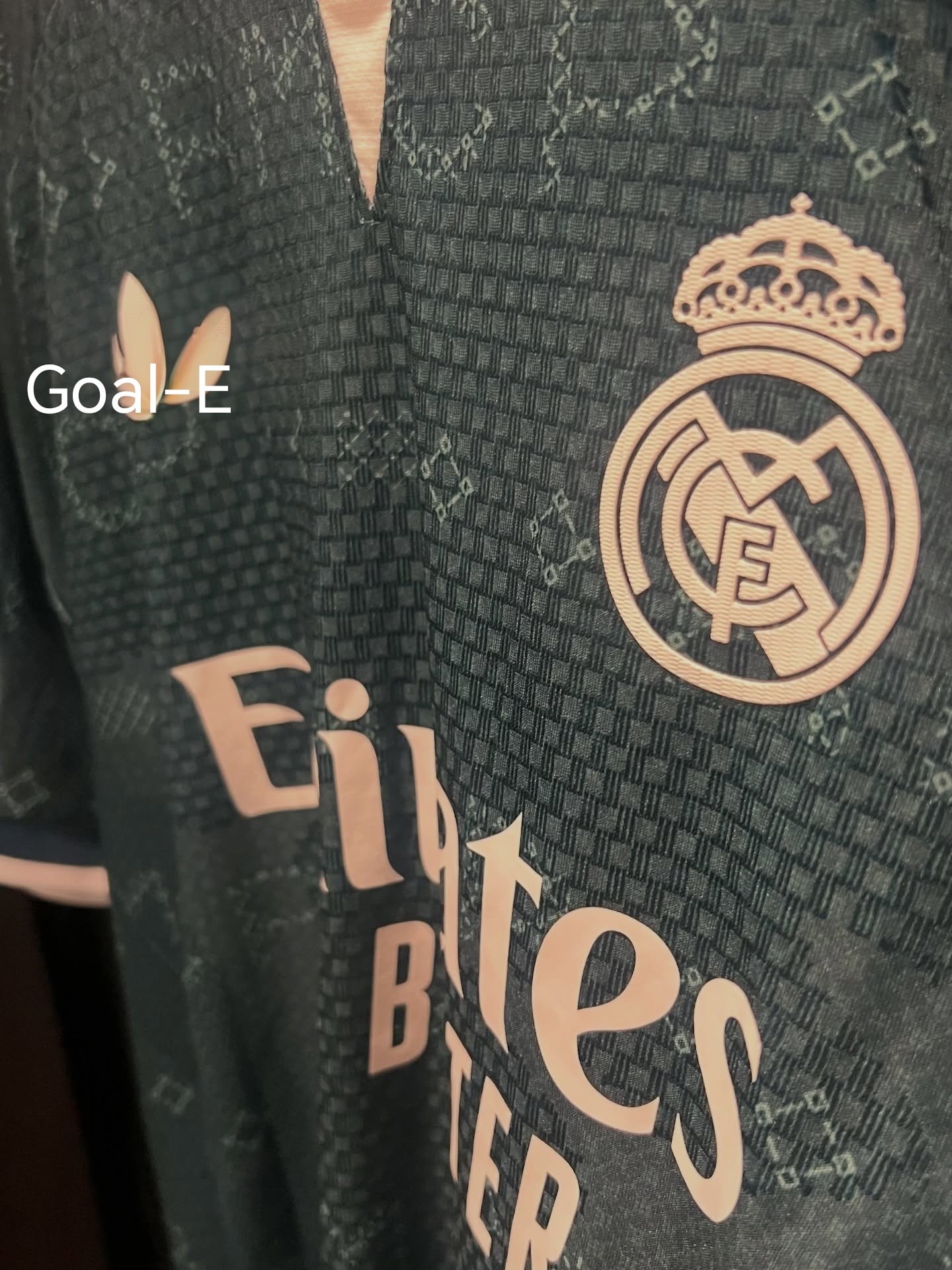 Madrid 26-27 Away Kit (Player Ed) - Image 4