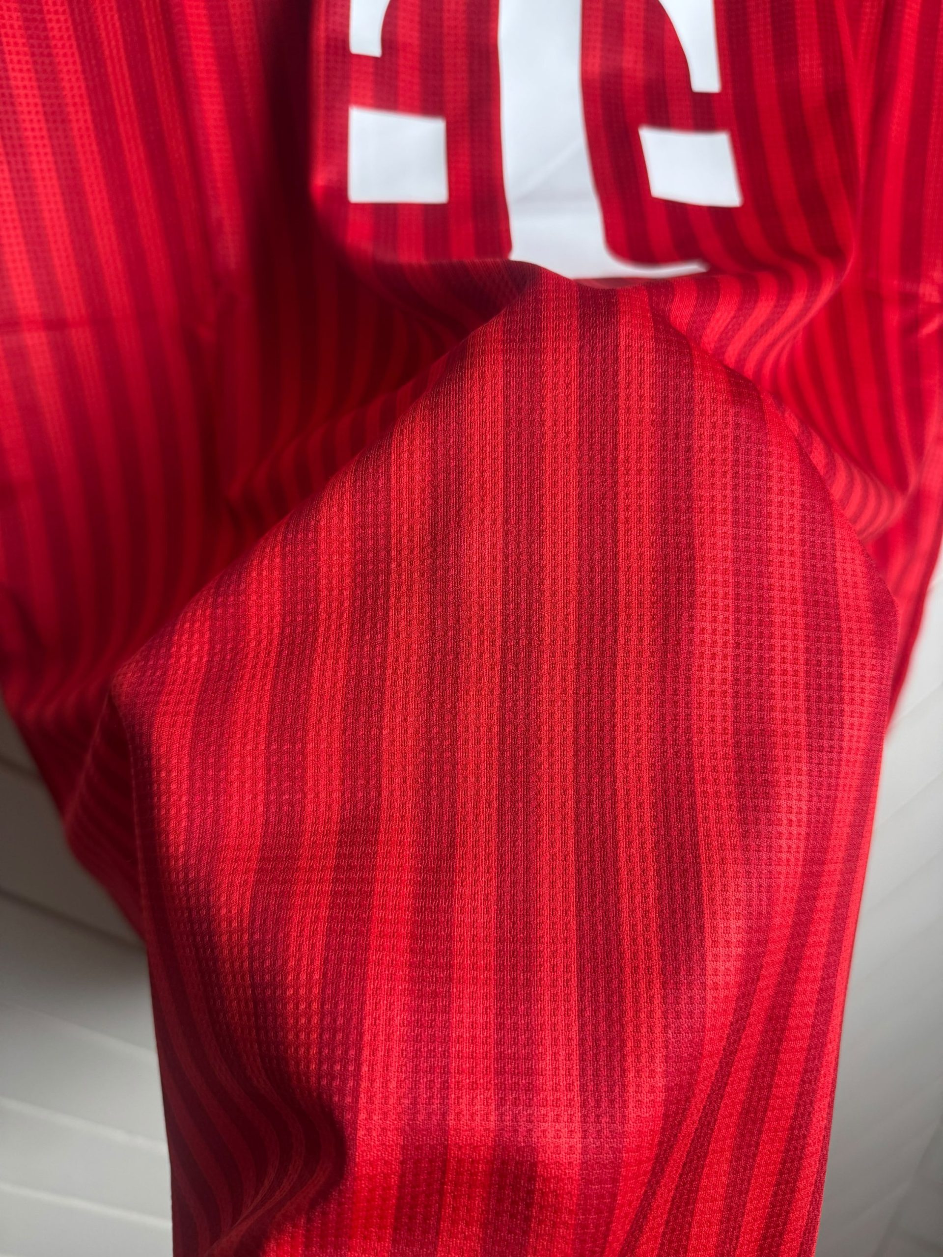 Bayern Home 26-27 Kit - Image 6