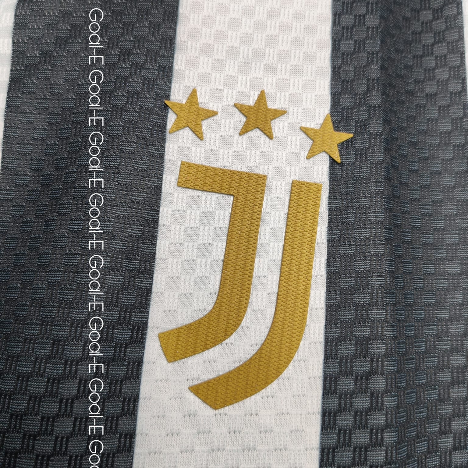Juventus 2026/27 Home Kit - Image 3